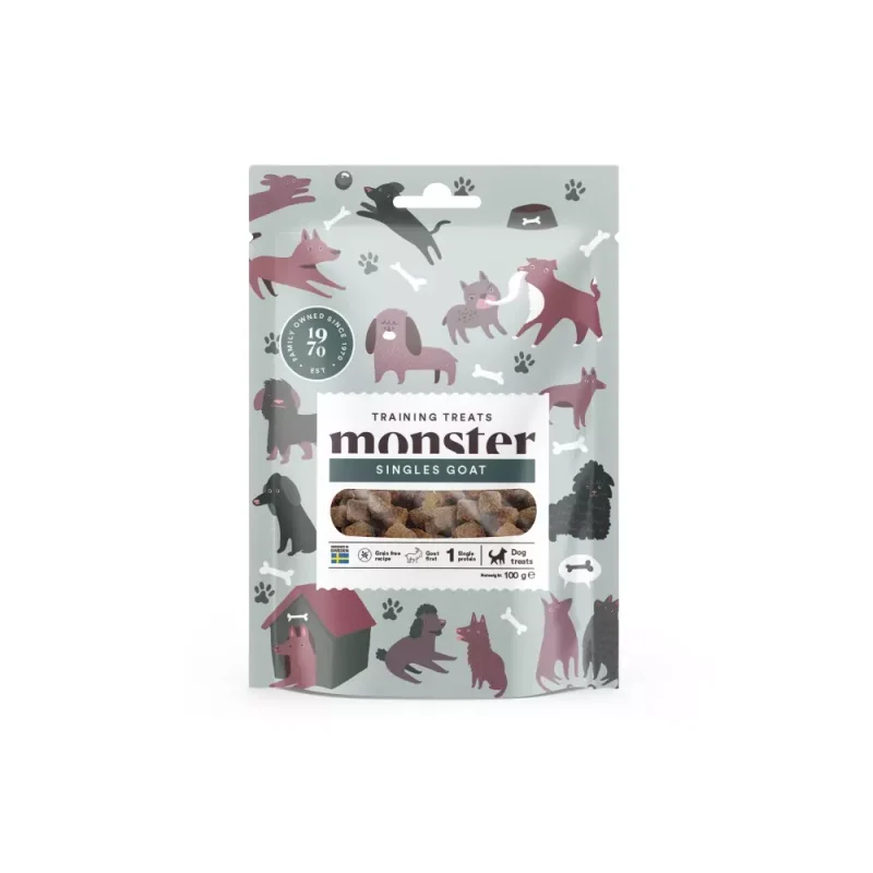 Pose med Monster Dog Training Treats Goat