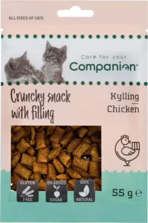 Companion cat crunchy snack with chicken filling